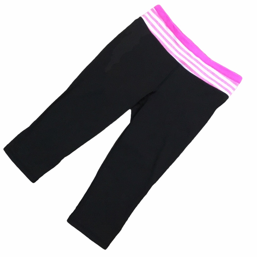 Victoria’s Secret Sport Capri Leggings Black/Pink